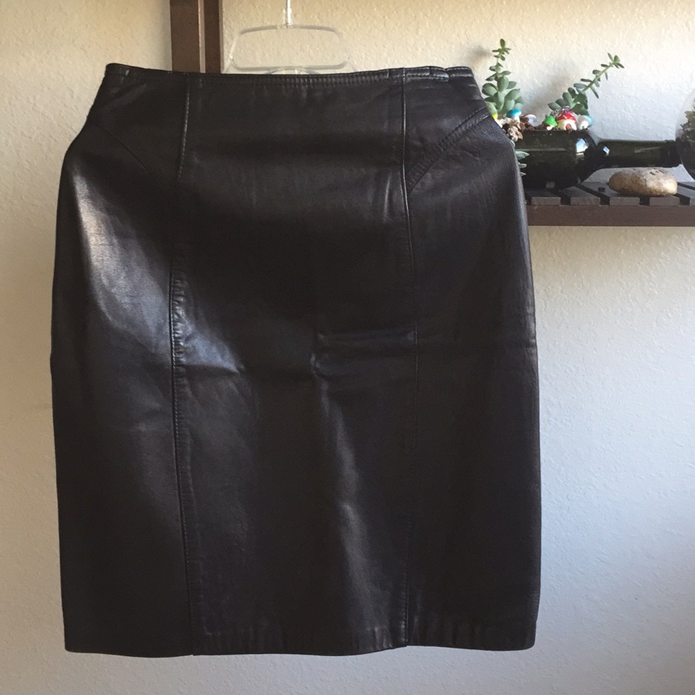BAGATELLE / 🎉HP🎉 NWOT Black Leather Midi Skirt
